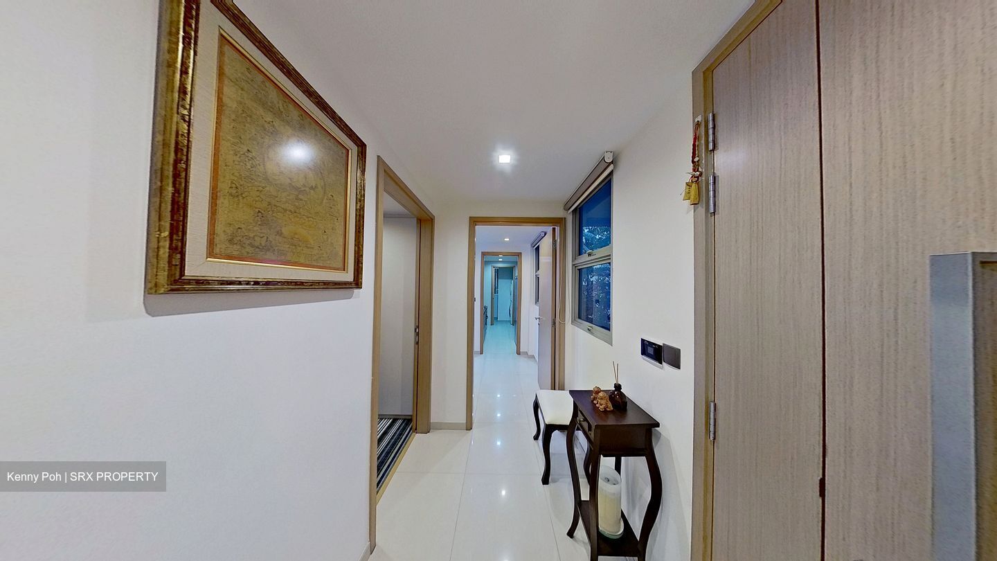 Prive (D19), Condominium #571372741